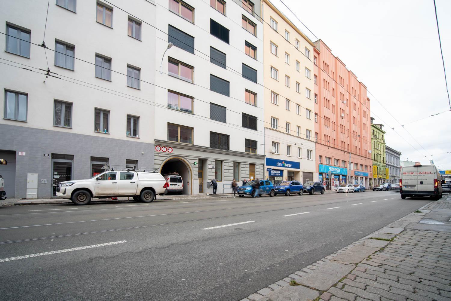 City Relax Apartments With Free Parking, 10 Mins Walk To City Centre Брно Экстерьер фото