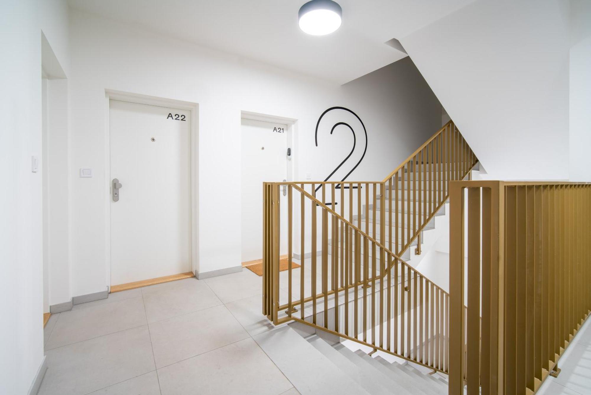 City Relax Apartments With Free Parking, 10 Mins Walk To City Centre Брно Экстерьер фото